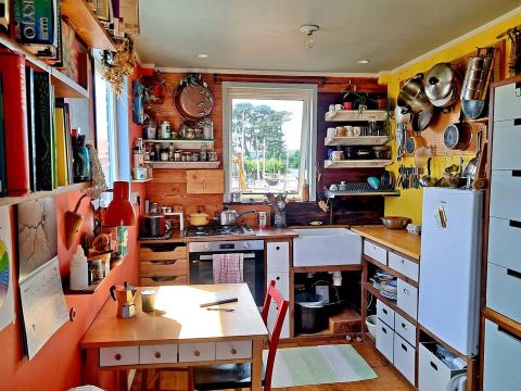 Unique Design Tiny House - Container and Upturned boat