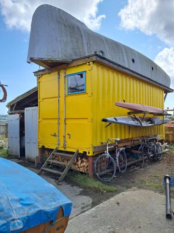 Unique Design Tiny House - Container and Upturned boat, photo 8