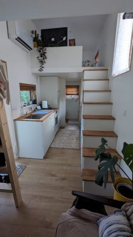 Nomad Off-grid Tiny House, photo 2 of 8