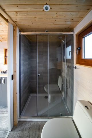 Tiny House on Wheels Mobile House, photo 5 of 12
