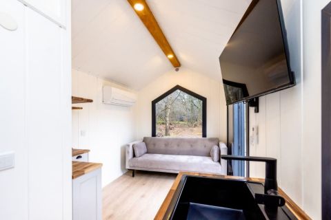 Venice by Tiny House Pro, photo 10 of 12