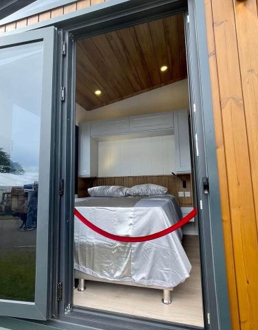 Tiny House, photo 3 of 5